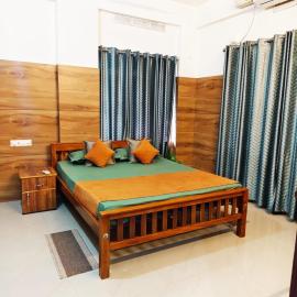 Swanthanam Devine stay