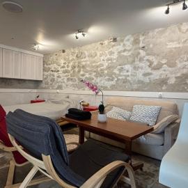 Raw - Entire Waterfront Accommodation