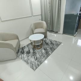 1 Bhk full furnished for Family and bachelors, hôtel à Thane