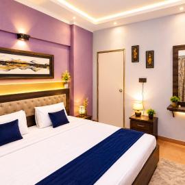 One bedroom luxury apartment 1st floor with kitchen, hotel in Karachi