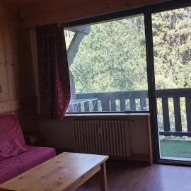 Joli studio dans son écrin de verdure