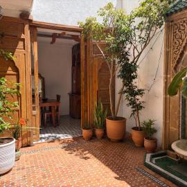 Bright Riad with Panoramic Views - Oudayas, hotel in Rabat