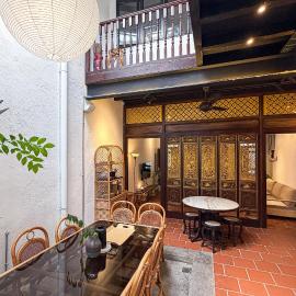 Toh Aka Inn 5BR 16 Guests Free Parking, hotel u gradu Džordž Taun
