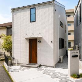 Kita-Kamakura Newly built with all new appliances Spacious and comfortable Sleeps 4 Kitchen, bathroom, and bathtub Private studio 202, hotel v destinácii Kamakura