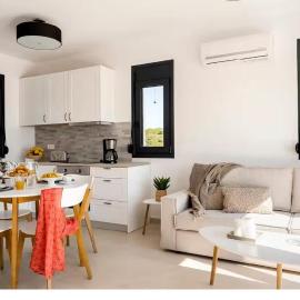 Hillos Villa โรงแรมในMaríai
