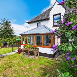 Riverside 3 Bedroom House - Foyers, Inverness