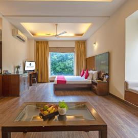 Hotel Haris MG Road Gurugram, hotel u gradu Gurgaon