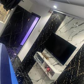 E-Lounge Hotel, Suites & Outdoor Bar
