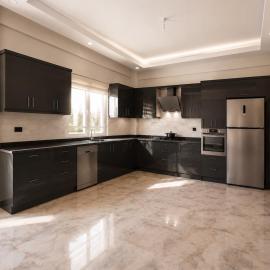 5 Minutes to Legends for 12 people Villa with Private Pool