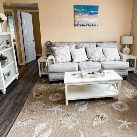 Rehoboth getaway/HotTub/EV/2bd/3.7mi beach/outlets, hotel a Rehoboth Beach