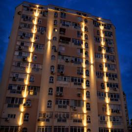 Панорамен апартамент за нощувки с гледка към парк и планини