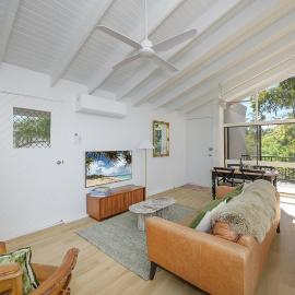 Noosa Heads Pool Escape 2BR 800m to Hastings St, hotel a Noosa Heads