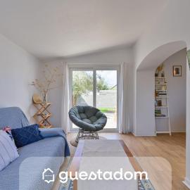 Maison Cosy - Jardin - Wifi, hotel v destinácii Trignac