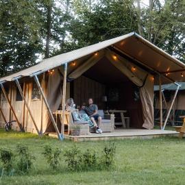 Minicamping Het Zuiderscheveld, hotel i Hollandscheveld