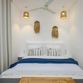 Hikaya Villa, Private Garden, 2BR, 2 Min to Paje Beach, hotel di Paje