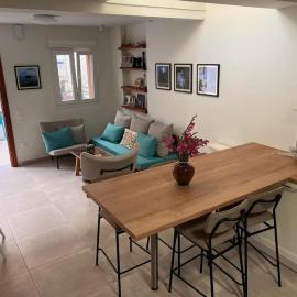 Family 4-bedroom summer house in Pythagorio
