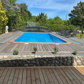 Hyggeligt sommerhus med Pool og Sauna
