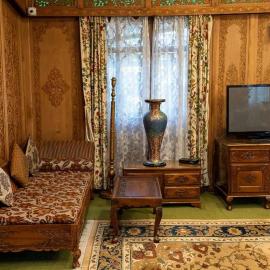 Royal Heritage Houseboats