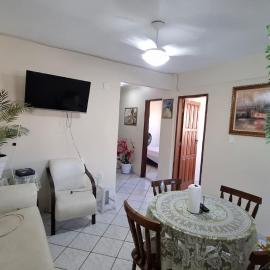Apto no centro de Jacaraípe com 2 quartos 1 suíte