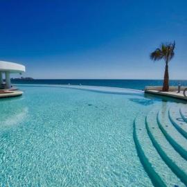 Las Palmas 2BR 2BA Suite 2nd FL Ocean View- G205, hotel a Campo del Medio