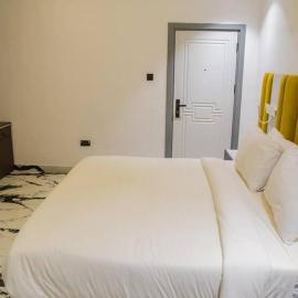 Edllina Hotel