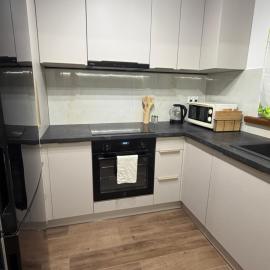 Apartament Koszary、ザモシチのホテル