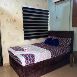 Prince Ator Hotel, hotell i Ikeja