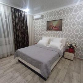 VIP 4 Квартира 3ком, hotel a Oral