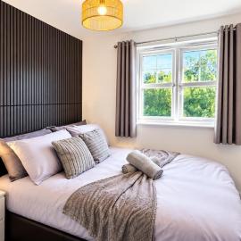 Central Bolton, 2 BR Flat, Sleeps 6, Free Parking, hotel a Bradshaw