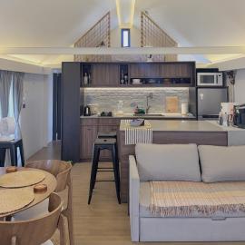 Elev Ph - Staycation Penthouse, khách sạn ở San Nicolas