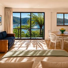 Waikawa Bay Views!, hotel v destinaci Waikawa