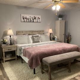Cozy White Pine Getaway, hotel em White Pine