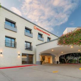 Hilton Garden Inn Tijuana Airport, hotel in Tijuana