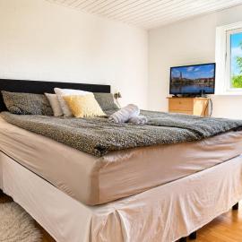 Viesnīca Charming 3-Bedroom Family House Near Blokhus Beach pilsētā Pandrup