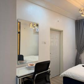 Luxury Studios Utako-City Center