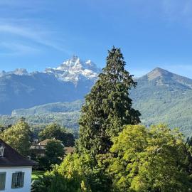 Rare Appartement entier Centre, hotel en Bex
