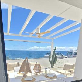 Exclusivo Frente al Mar by Lodges Tenerife, Hotel in La Mareta