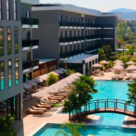 Nuevo Deluxe, Hotel in Shëngjin
