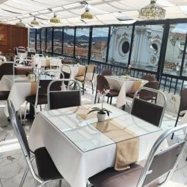 Hotel Milán
