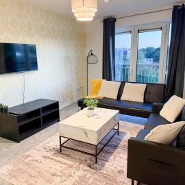 2-Bed (+Sofa Bed) Apartment in Central Bolton