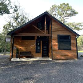 The White Oak Cabin at Cabins of Wolf Pen Gap