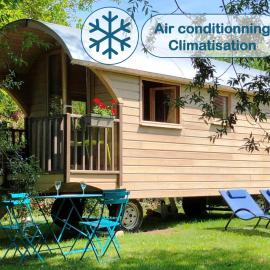 Millygite Chalet-on-wheels by the river