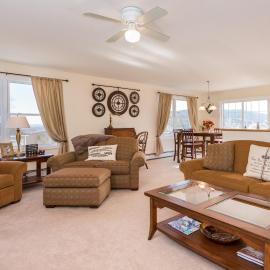Bezzat Alpine & Lake Lodge, hotel u gradu Gilford
