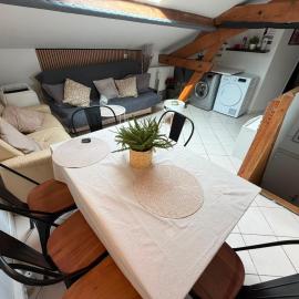 T3 cosy avec Piscine à partager en option