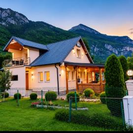 Breti's GuestHouse