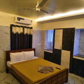 Boss Inn, hotel sa Vishāram
