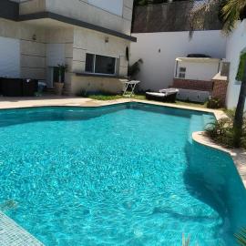 Exclusive luxury villa private pool avec trois chambres deux salons and garden vu sur mer mnar