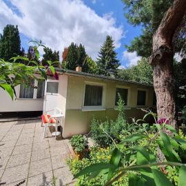 베를린에 위치한 호텔 Bungalow Gartenidyll, Berlin
