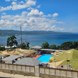 Oceanview Studios at Montego Gardens, hôtel à Montego Bay