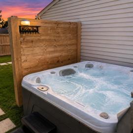 Private Ranch - Entire Home - 3 Bed Room - Hot Tub - King Bed - Fenced Yard - Pets & Kids Welcome - Game Shed - Free WiFi